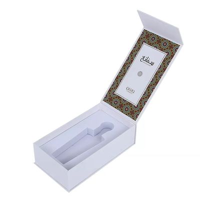 Caixa de presente biodegradável do preto e do ouro, cartão Matte Packaging Box With Insert