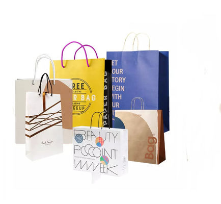 O cordão de empacotamento afastado CMYK dos sacos de compras calça o saco da roupa